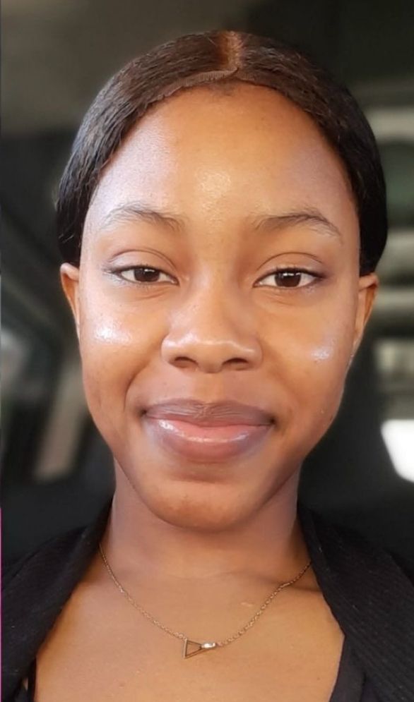 <em>Amelia Jose</em>